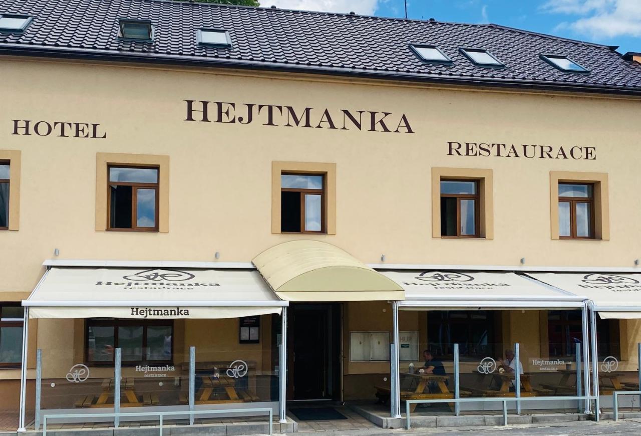 Hotel Hejtmanka มลาดาโบเลสลัฟ ภายนอก รูปภาพ
